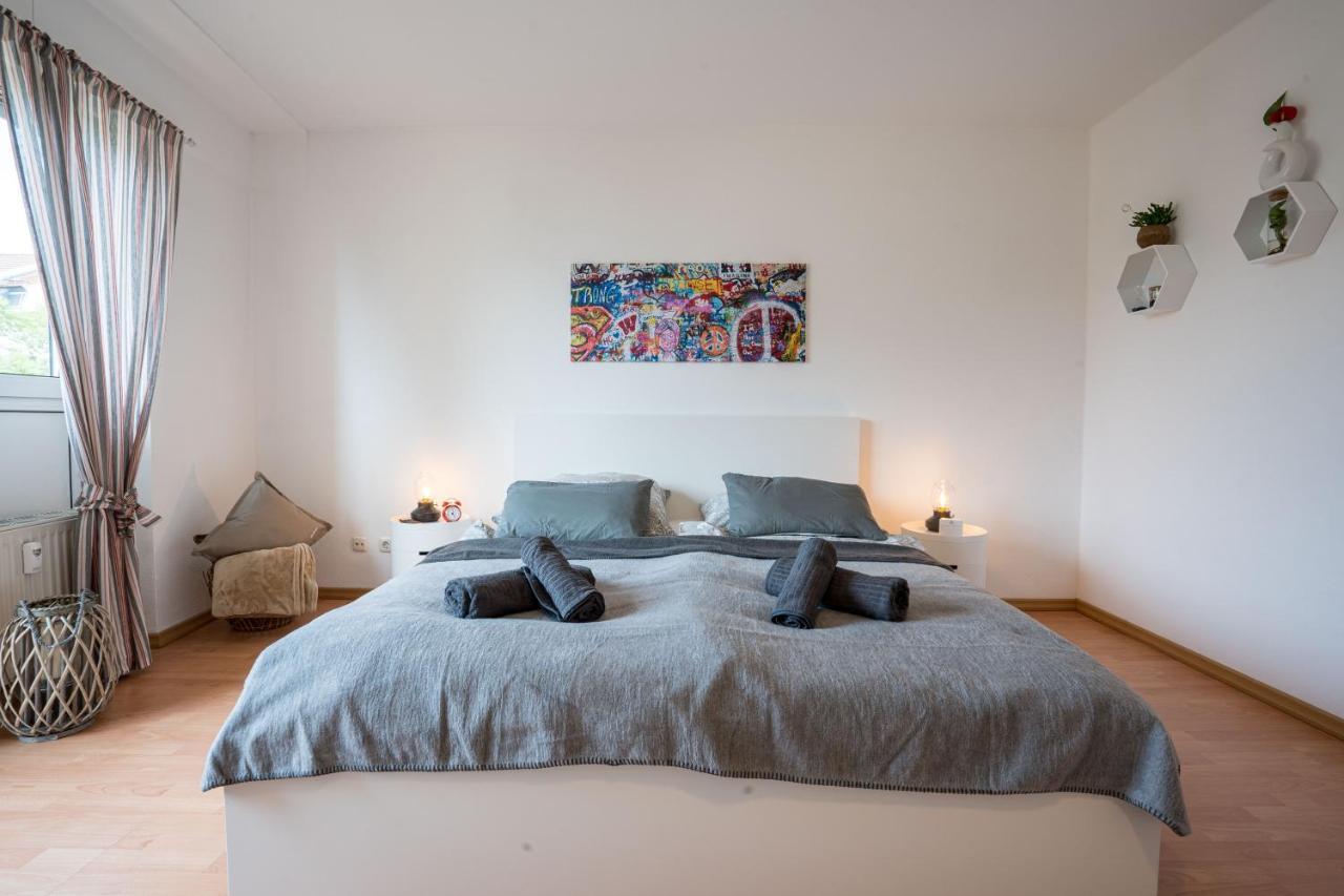 Grosse Louise In Der Neustadt Fuer Familien & Kinder Dresden Exterior photo